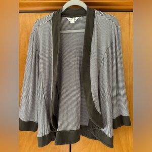 Comfy, women lightweight cardigan